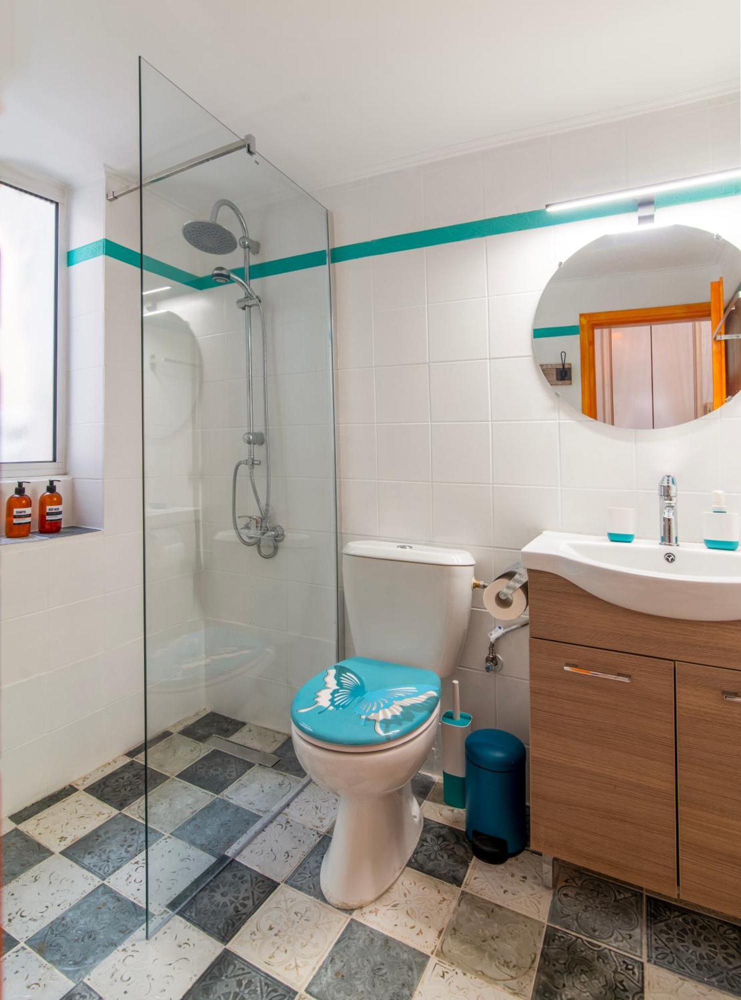 Neoclassical Loft In Monastiraki - Acropolis And Metro أثينا المظهر الخارجي الصورة