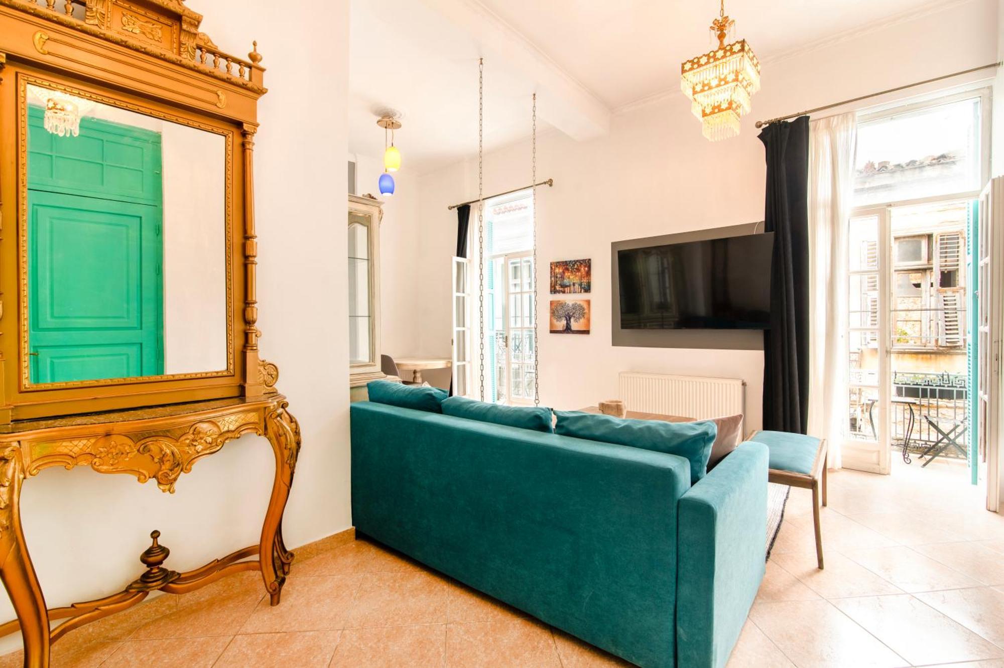 Neoclassical Loft In Monastiraki - Acropolis And Metro أثينا المظهر الخارجي الصورة